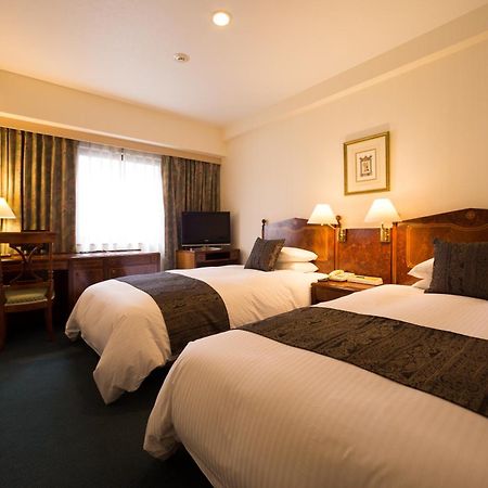 Dukes Hotel Hakata Фукуока Экстерьер фото